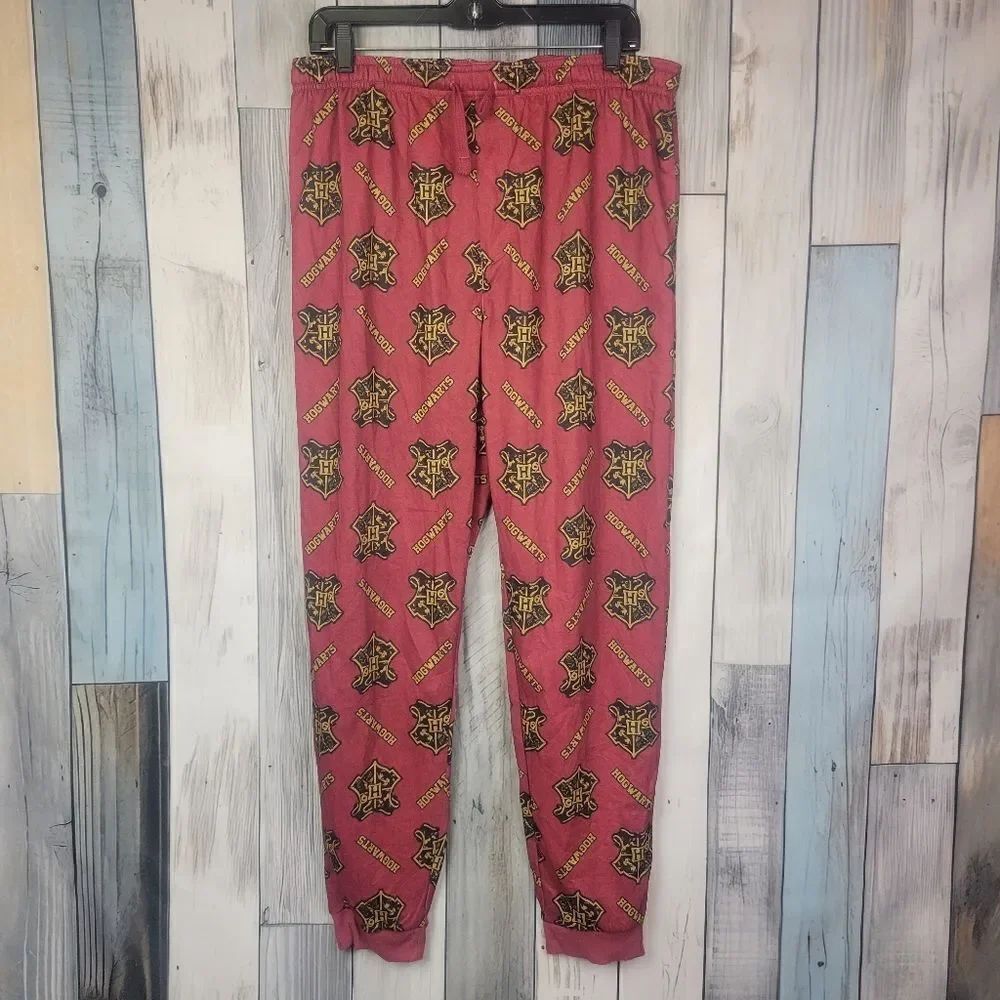 Harry Potter Hogwarts Pajama Bottoms Red size Large